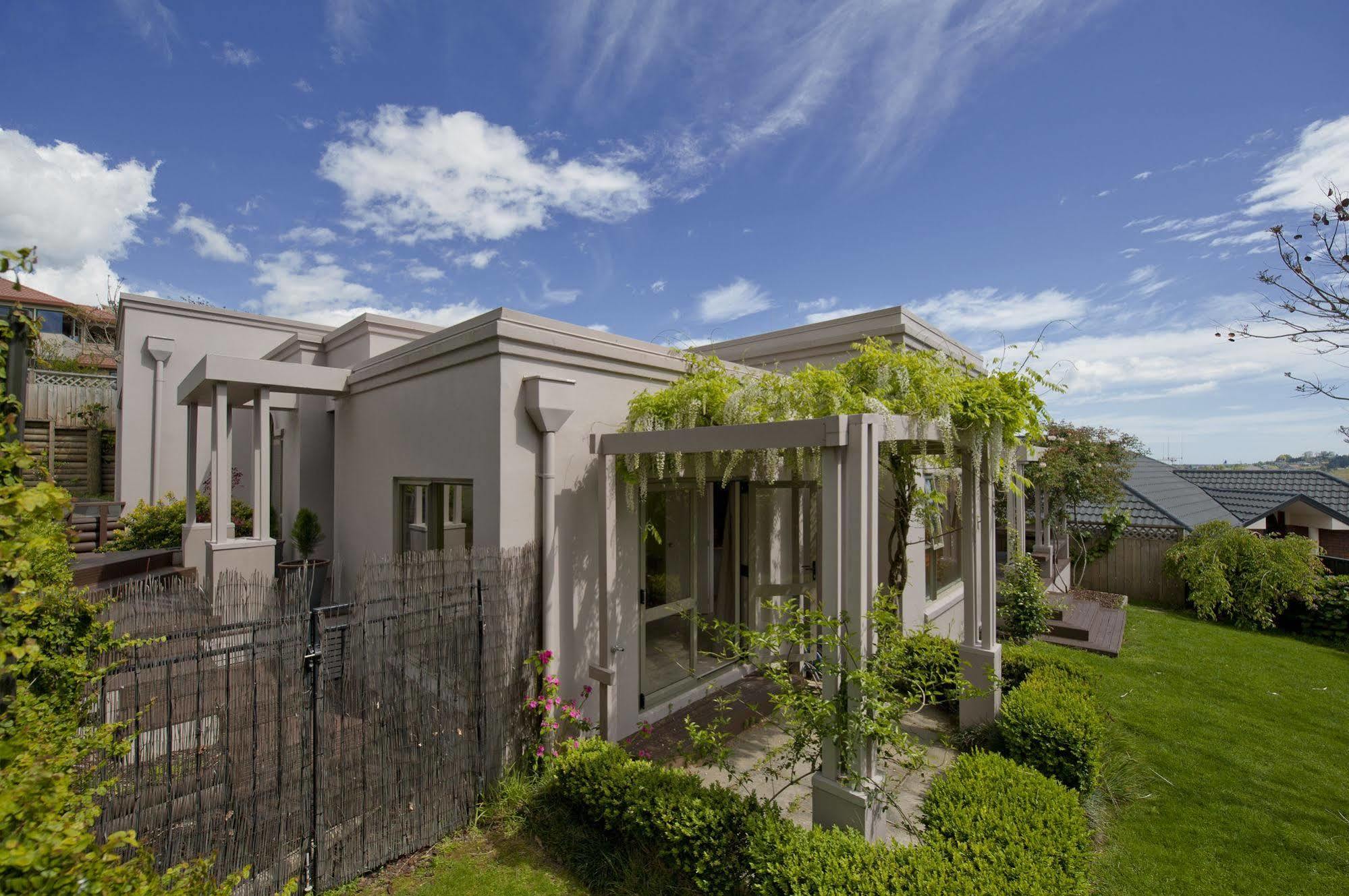 Home In Bethlehem Tauranga Exterior photo